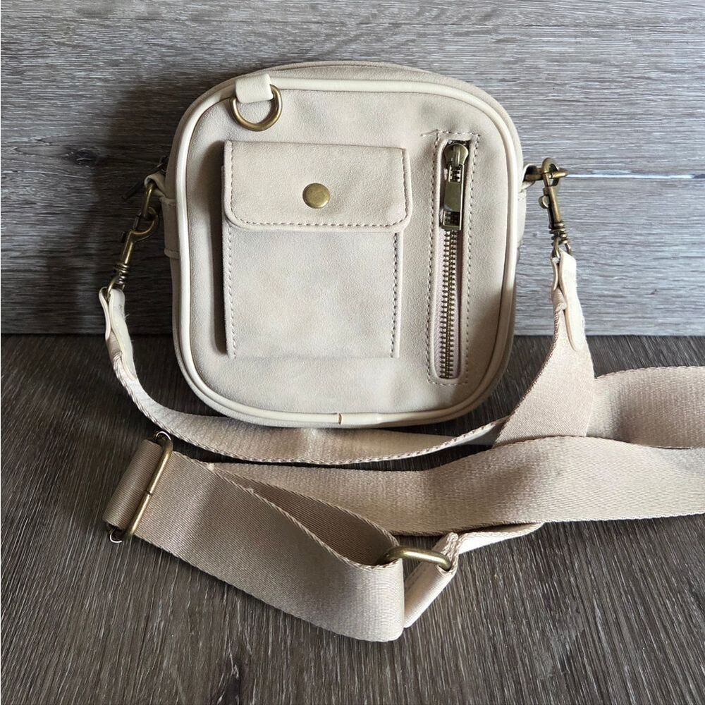 Cotton On Jordie Camera Crossbody Bag
